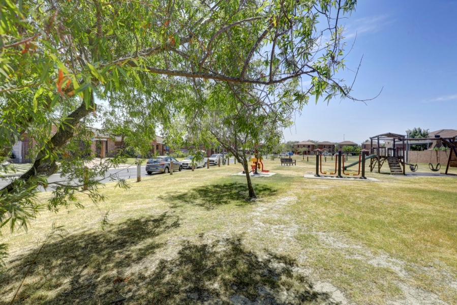 To Let 3 Bedroom Property for Rent in Langeberg Ridge Western Cape